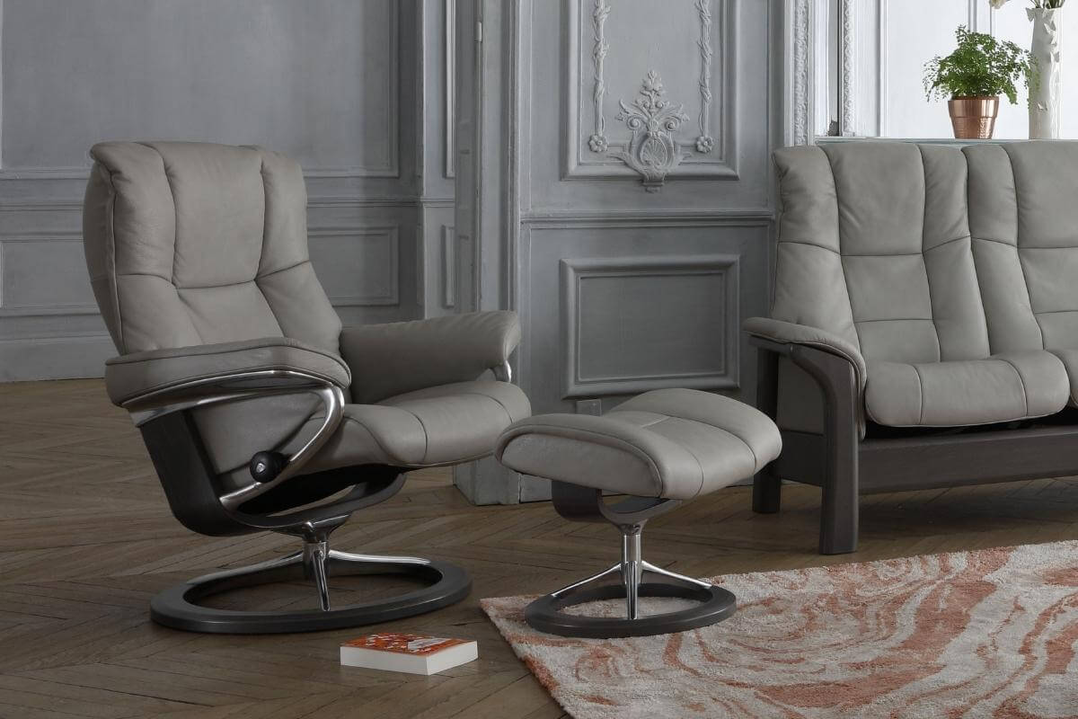 3 Reasons Stressless Recliners Have Your Back