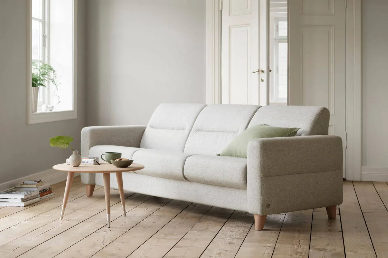 Top 4 Best Stressless Sofas For Pure Relaxation