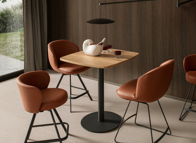 Venjakob Bath Square Bar Table