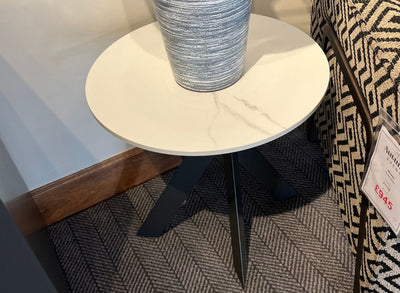 Alexa Lamp Table