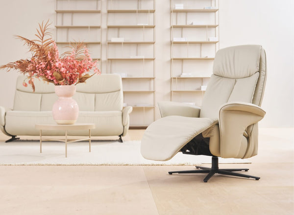 Himolla Astra Swivel Chair