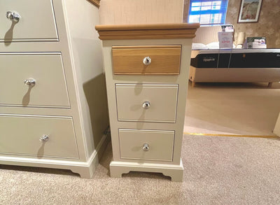 Hertford Narrow 3 Drawer Bedside Chest