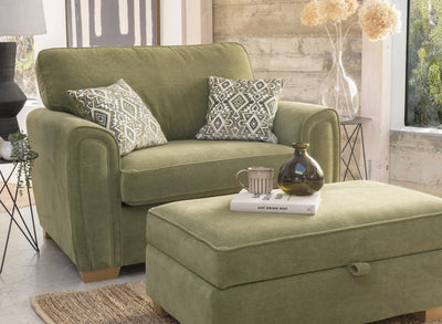 Manhatten Snuggler Chair
