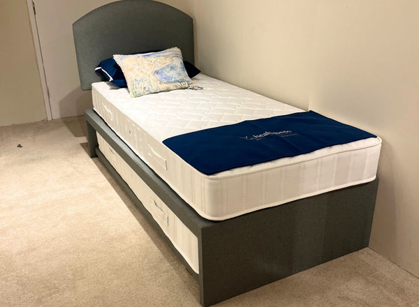 Weekender Guest Bed and Headboard